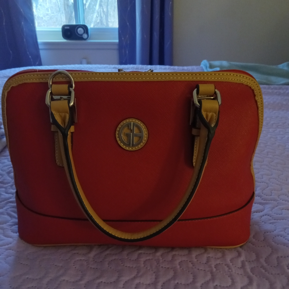 Red Giani Bernini bag